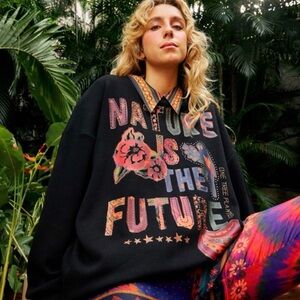 NWT FARM RIO NATURE IS THE FUTURE SWEATSHIRT BLACK MULTI, SIZE M